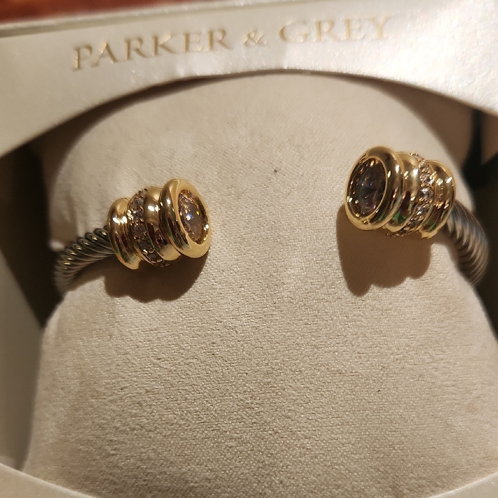 Silver and Gold Plated Bracelet - Picture 9 of 13